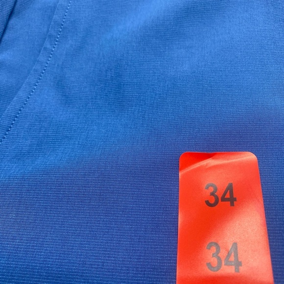 BANANA REPUBLIC SHORTS NWT MENS 34 BLUE CASUAL GOLF - Picture 10 of 10